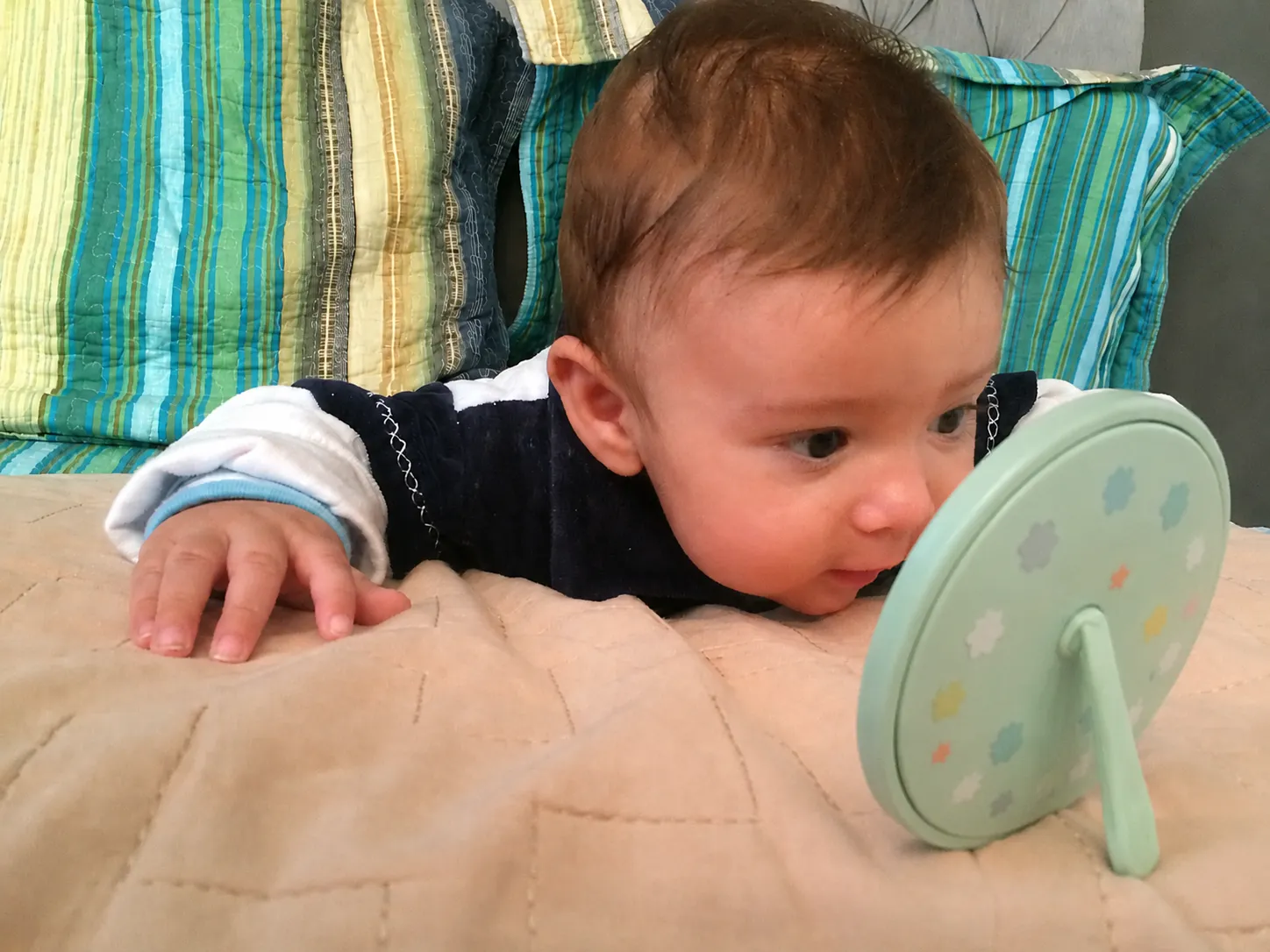 Bebê no Espelho