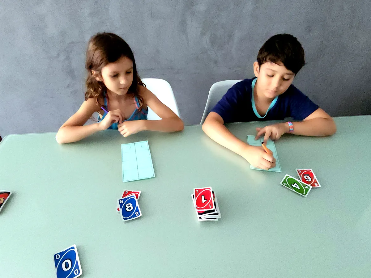 Complete os Números com UNO